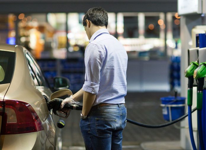 man-pumping-gas-0001-1500x1000
