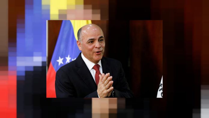 مانويل كيفيدو وزير البترول الفنزويلي وزير البترول الفنزويلي يهاجم أمريكا ويتهمها بسرقة شركة نفط