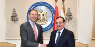 وزير البترول المصرى يبحث زيادة الاستثمارات الأمريكية فى قطاع الغاز والبترول