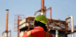 شركة هندية تبيع خام داس بعلاوة دولار للبرميل فوق أسعار دبي
