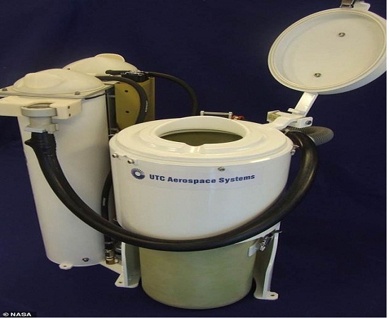 59965-مرحاض-الفضاء-2