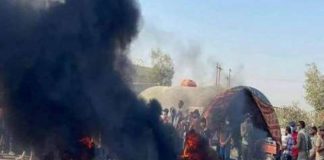 العراق.. محتجون يغلقون شركات نفطية في جنوب البلاد